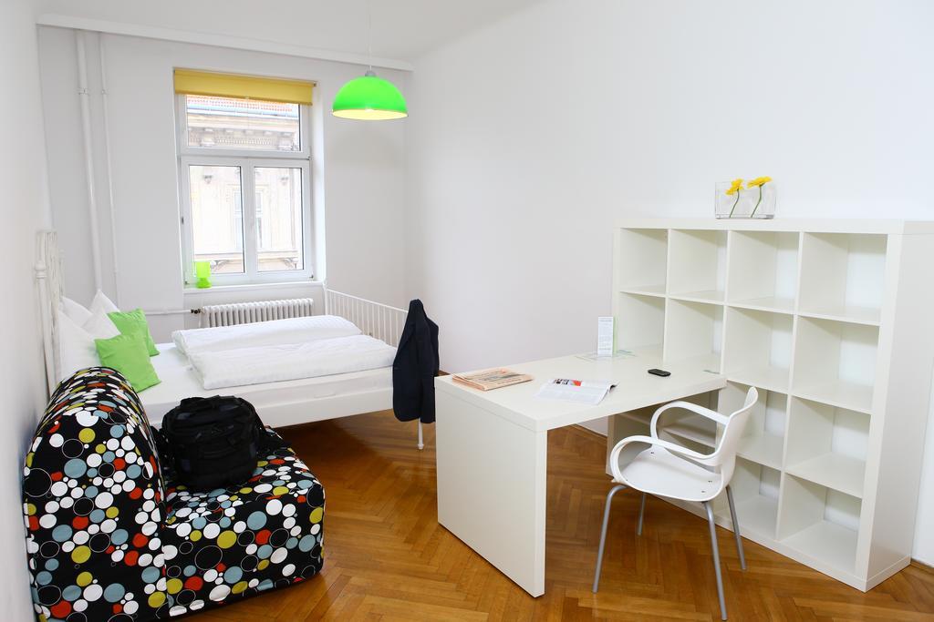 Hostel & Guesthouse Kaiser 23 เวียนนา ห้อง รูปภาพ