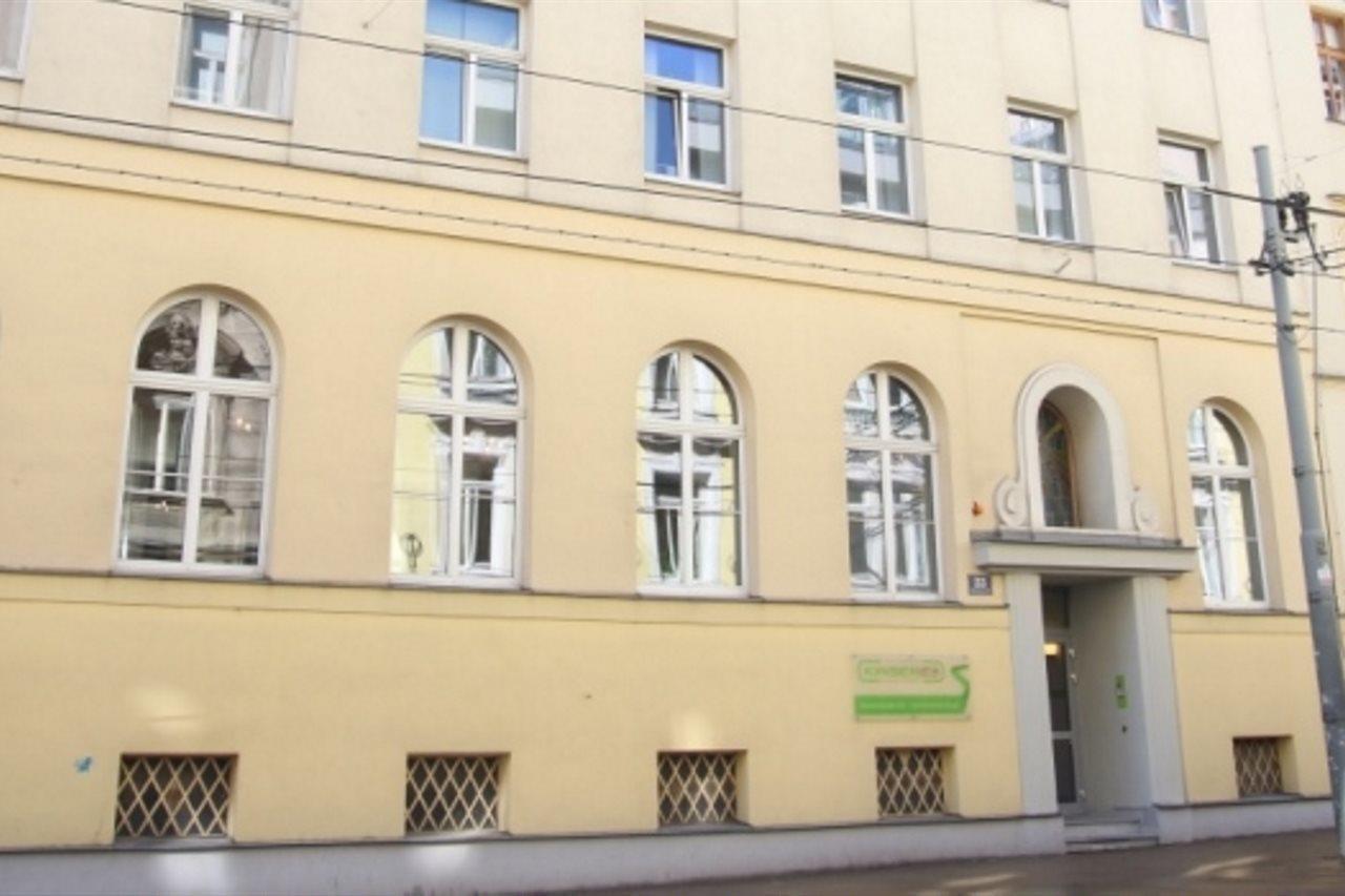 Hostel & Guesthouse Kaiser 23 เวียนนา ภายนอก รูปภาพ